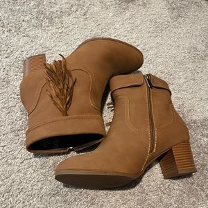 Comfortview Christy Bootie—Brand New—Never Worn